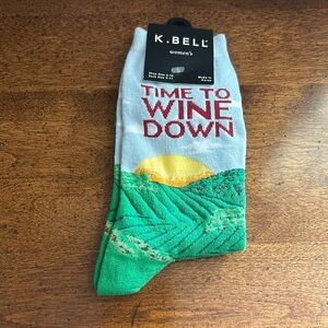 K. BELL women's socks Time to Wine Down Green Shoe size 9-11